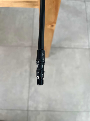 Imagen 2 de 4 de Vara Driver Fujikura Ventus Red Stiff Pata Taylormade