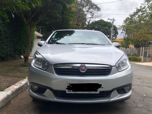 Fiat Grand Siena 1.6 16v Essence Flex Dualogic 4p 2015
