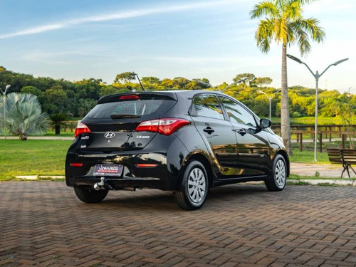 Hyundai HB20 HB20 1.6 COMFORT 16V FLEX 4P MANUAL