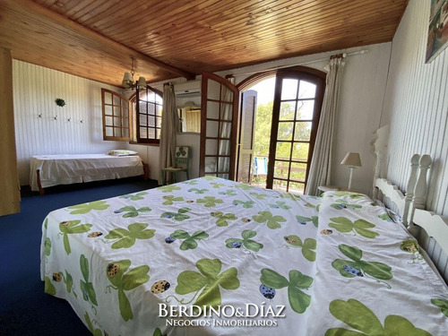 Casa - Playa Mansa Oportunidad Playa Mansa- Ref: 795