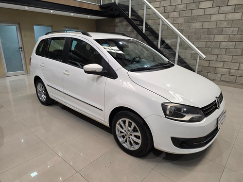 Volkswagen Suran 1.6 Imotion Highline 11c