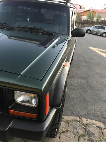 Imagem 7 de 14 de Jeep Cherokee 1998 4.0 Sport Aut. 5p