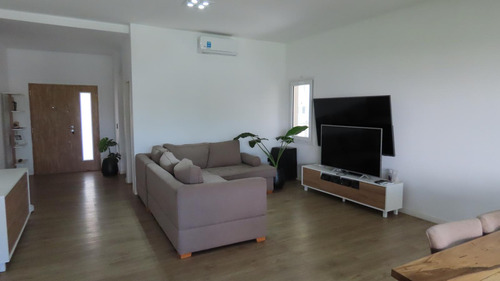 Casa En Venta En Santa Isabel 2 Con Terminaciones De Calidad