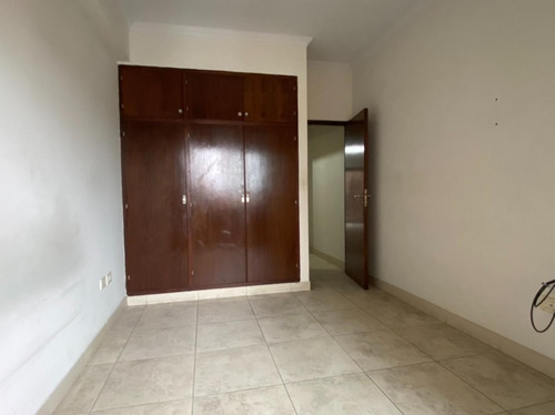 Imagen 5 de 12 de Depto En Venta Barrio Sur