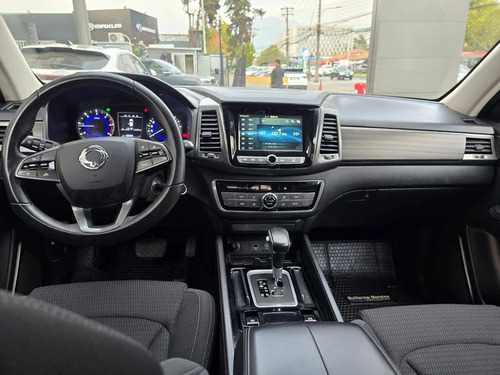 SsangYong Rexton 2.2 AT DIESEL 4X2