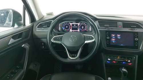 Volkswagen Tiguan 1.4 R-LINE DCT
