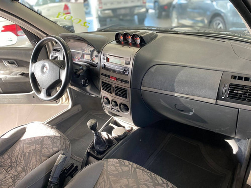 Imagem 8 de 11 de Fiat Palio 1.8 Mpi Adventure Locker Weekend 16v Flex 4p