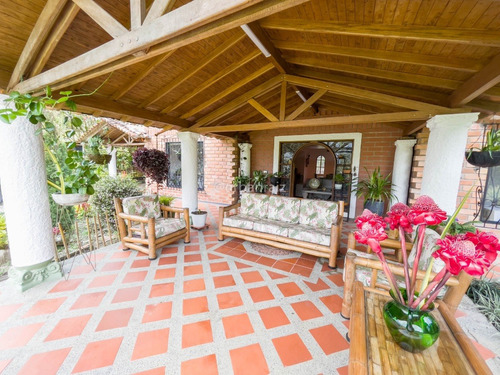 Imagen 12 de 28 de Casa Campestre Con Cultivos Y Piscina En Barbosa