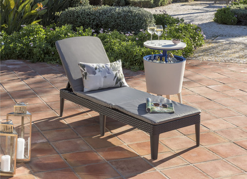 Camastro Plegable Keter Jaipur Con Cojin Color Gris