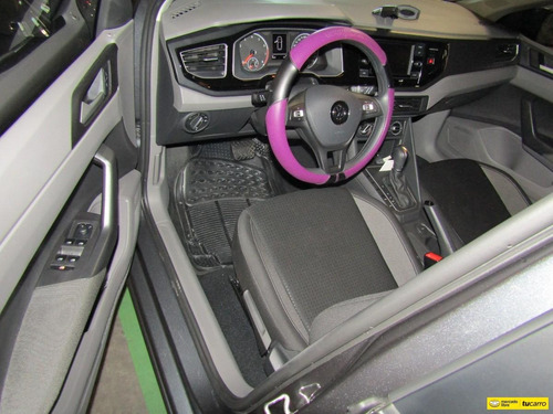 Volkswagen Polo Confortline At 1.6