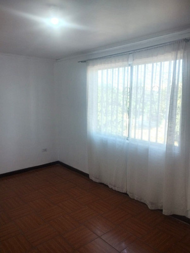 Arriendo Casa En La Calle Aeropuerto 166 Estacion Central