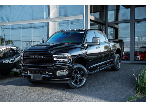 RAM 3500 6.7 I6 TURBO DIESEL LARAMIE NIGHT EDITION CD 4X4 AUTOMÁTICO