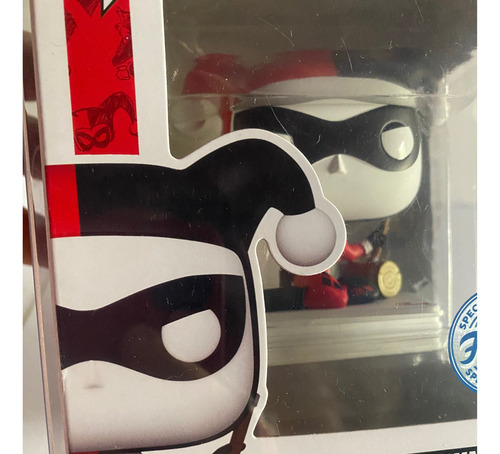 Funko Pop Harley Quinn With Cards (Usado)