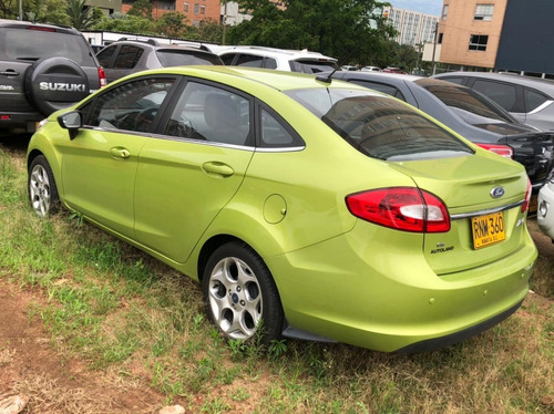 Ford Fiesta Sedan Mt 2012 2012