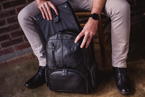 Imagem 3 de 7 de Mochila De Couro Nordweg Nw072b Italiano Preto Para Notebook