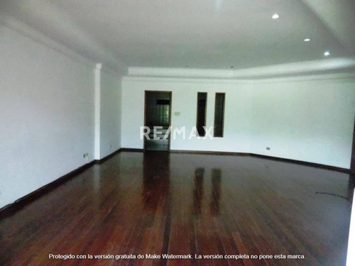 Imagen 18 de 22 de Apartamento En Venta Altos De Guataparo Dos Niveles Vista Al Campo Golf. Cód.: 456623. 04144841043