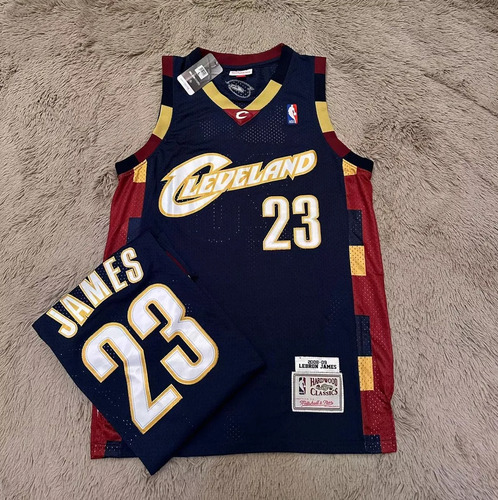 Regata Cavaliers Lebron James 08/09 Mitchell & Ness-basquete