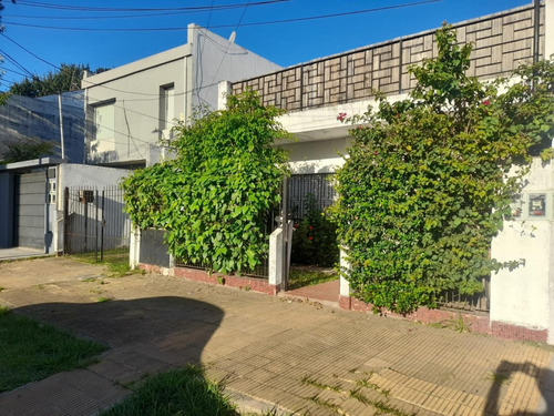 Casa Ph Al Frente Con Terraza Y Patio