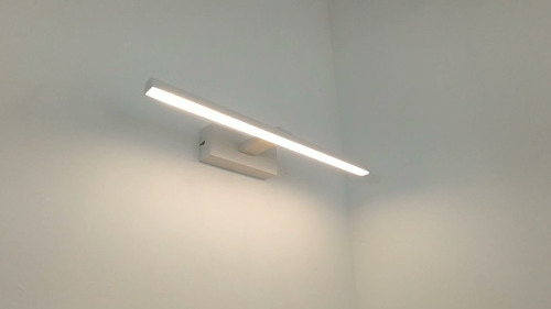 Arandela Luminária De Espelho Aquila 12w 3000k Bivolt Cor Branco 110V/220V