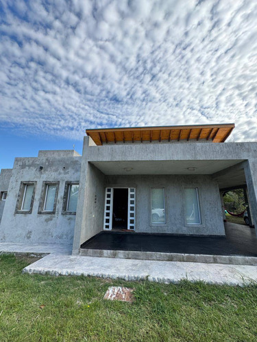 Casa Quinta En Venta De 130m2 Ubicado En Carpintería