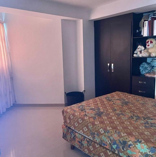 Imagen 10 de 19 de Hermoso Apartamento En Urb. Miravila. Parque Caiza