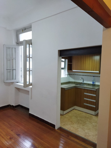 Centro Sur. Se Vende Apartamento De 1 Dormitorio Con Renta