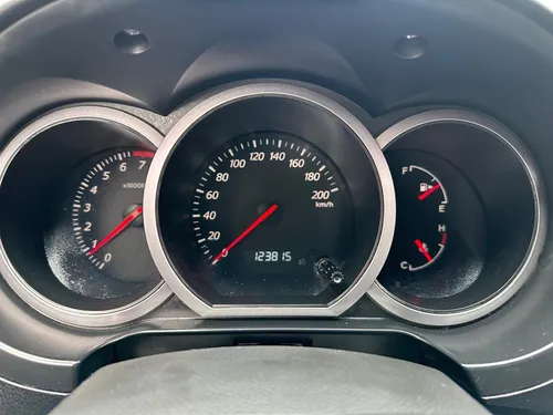 Suzuki Grand Vitara 2.7 Sz