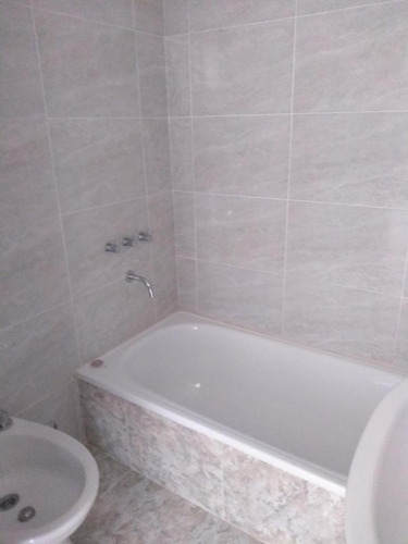 Imagen 28 de 30 de Duplex En Venta En Ituzaingo Norte