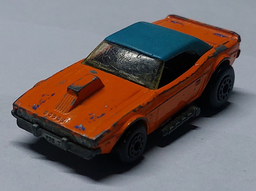 Automóvil Dodge Challenger Matchbox 1975 Metal 7,5 Cm