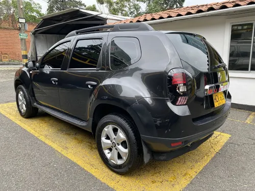 Renault Duster 1.6 Expression 4x2 Mt