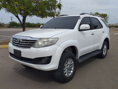 Toyota Fortuner 4x2 V6 4.0