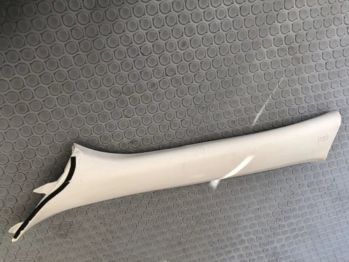 Moldura Vista Poste Delantero Izquierdo Mazda 3 Mod: 2013 Negro (Usado)
