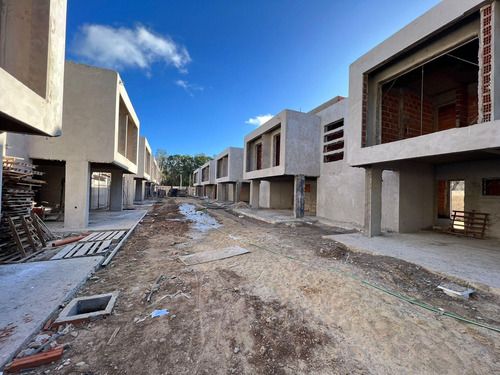 Imagen 24 de 27 de Venta Duplex Casa - Canning - Financiacion