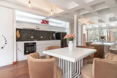 Apartamento En Venta En La Cabrera. Cod V10033