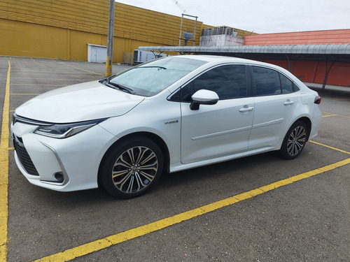 Toyota Corolla 1.8 Altis Premium Hybrid Flex Aut. 4p Hibrido Flex