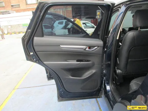 Mazda CX-5 TOURING 4X2 2000CC AT AA