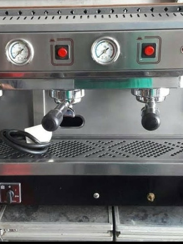 Maquinas De Café Espresso Y Equipos En Comodato.