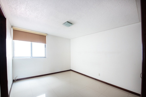 Imagen 5 de 18 de Venta De Departamento En San Jeronimo Lidice Sobre Periferic