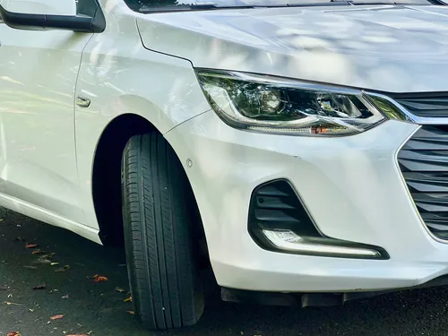 Chevrolet Onix 1.0T Premier Sedan At