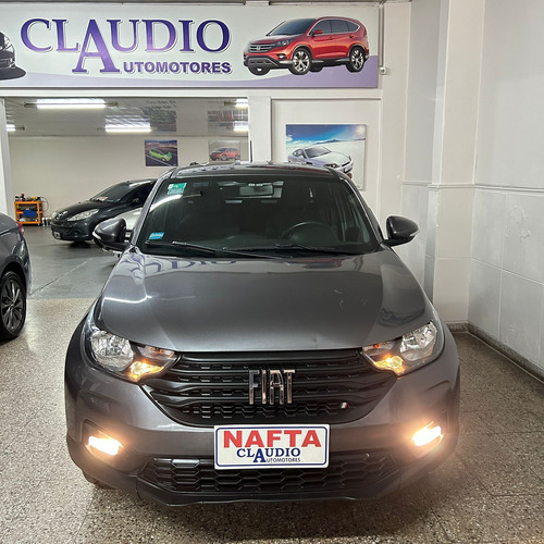 Fiat Strada 1.4 8v Freedom Cd