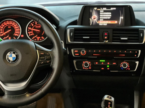 Imagem 13 de 15 de Bmw - 120i 2.0 16v 4p Sport Activeflex Automático