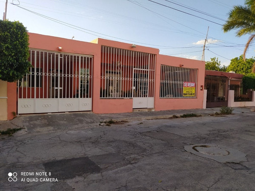 Casa En Venta En Merida F-21186, 3 Rec. Col. Aemán $3,500,000 Mn