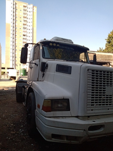 Imagem 2 de 8 de Volvo Nl10
