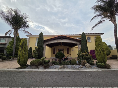 Casa En Renta Amueblada En Metepec La Asuncion