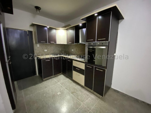 Milagros Inmuebles Apartamento Alquiler Barquisimeto Lara Zona Centro Economica Residencial Economico Código Inmobiliaria Rentahouse 24-21979