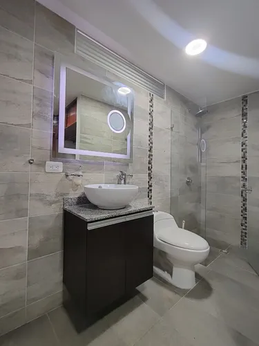Casa-local En Venta En Caobos. Cod V30227