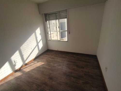 Imagen 9 de 13 de Apartamento Gran Balcon 2 Dormitorios 2 Baños Opción Garaje