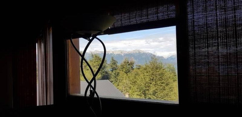 Casa Con Vista Al Lago Nahuel Huapi En Barrio Epulafquen