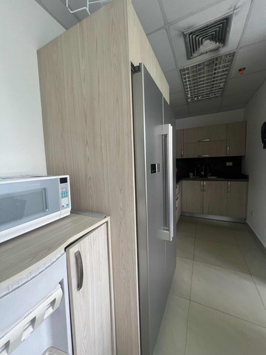 Se Vende O Alquila Chuao Oficina 318 Mts Aire Acondicionado