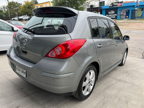 Nissan Tiida 1.8 Acenta